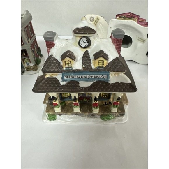 5 Cobblestone Corners Windham Christmas Winter Village 04 Dave's, Light House & - Picture 12 of 16